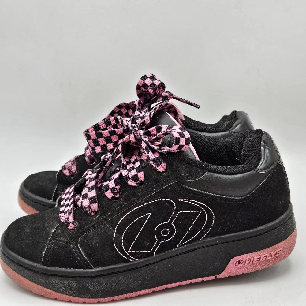 Heelys skater shoes size 2